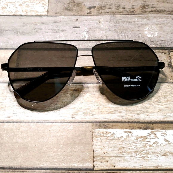 Diane Von Furstenberg Accessories - DVF Aviator Sunglasses